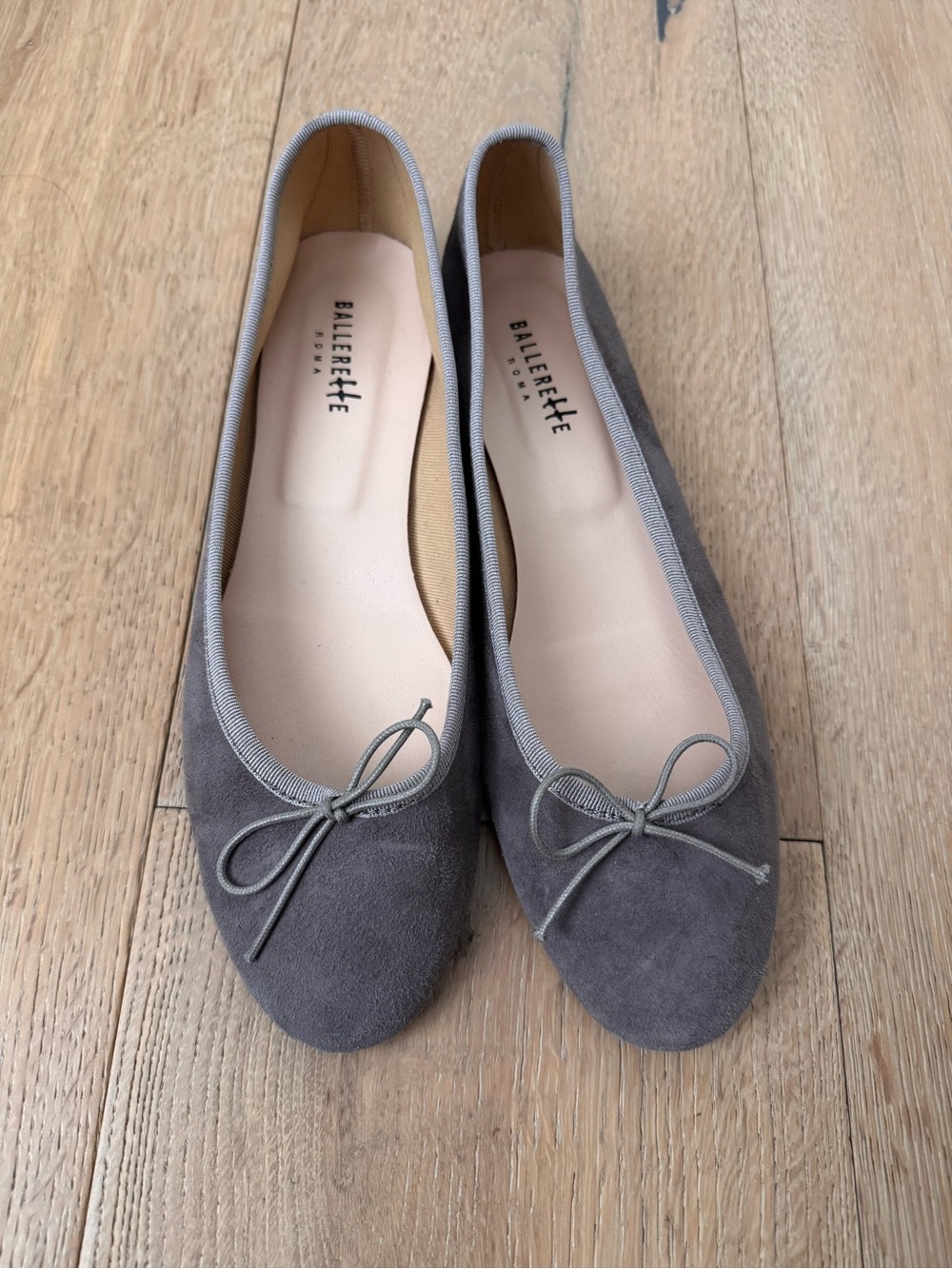 Ballerette Taupe Suede Medium Heel Ballet Flats Size 41 - Picture 2 of 7